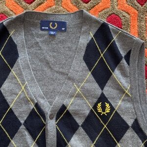 Fred Perry Argyle Knit Button Up Vest Men's 40" Med
